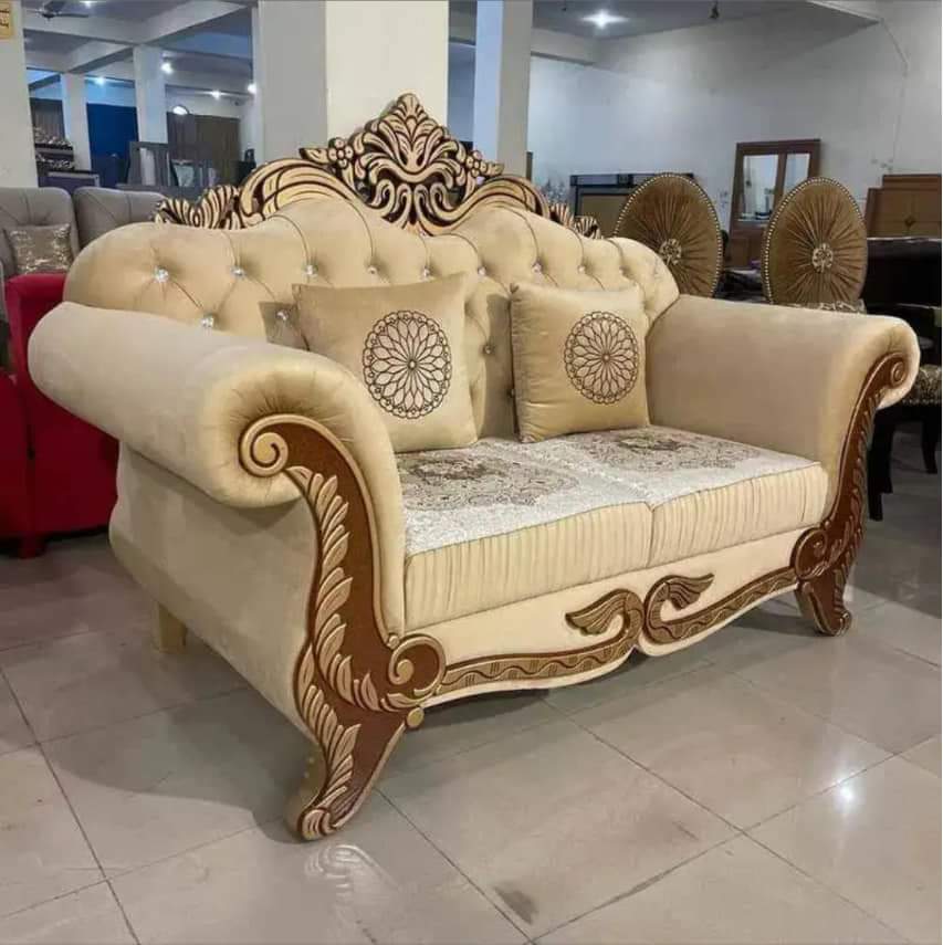 Timeless texture 6 seater sofa