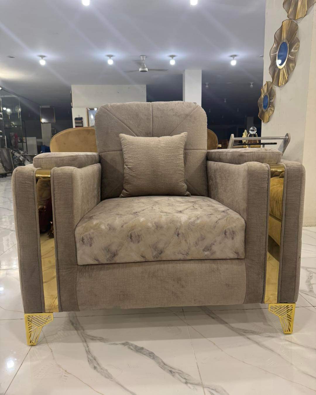Plush Panorama 6 seater sofa