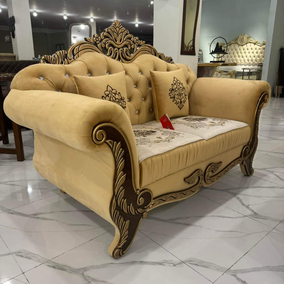 Timeless textures sofa 6 seater